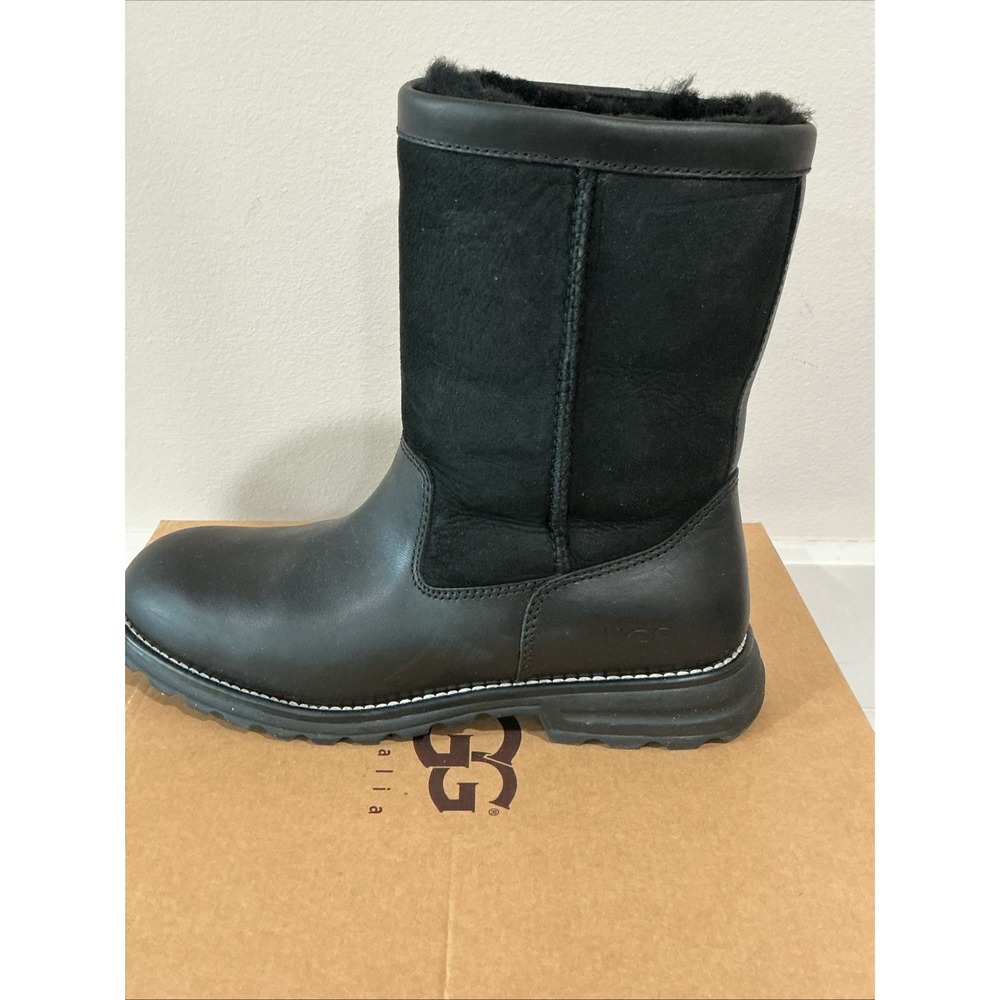 UGG Brooks Boots 5381 Black Leather Suede Shearling Lined Womens 9 Mid Calf LNIB - Picture 11 of 16